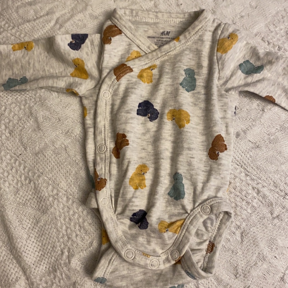 H&M onsie set